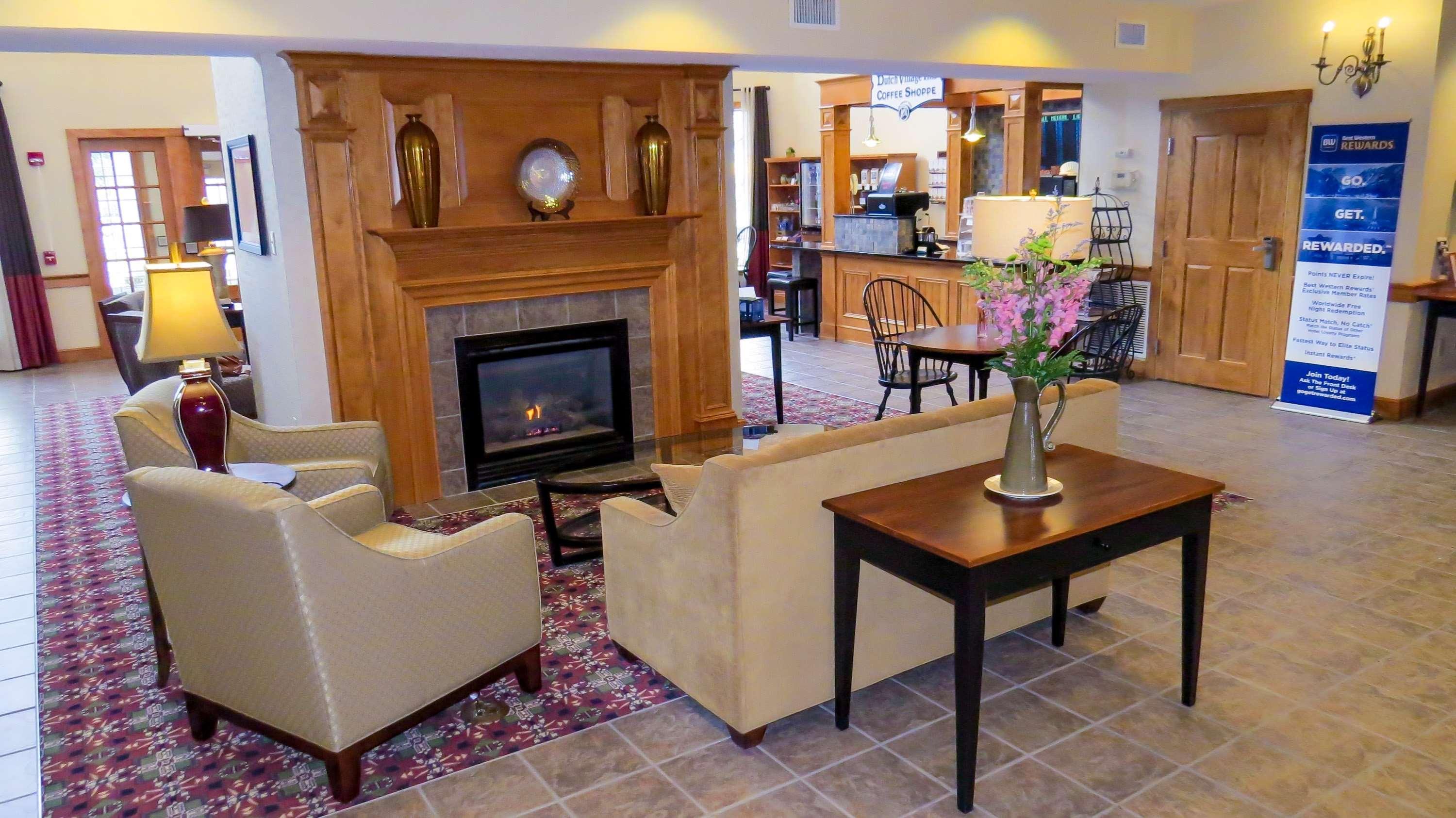Best Western Plus Dutch Haus Inn And Suites Columbiana Interiør bilde